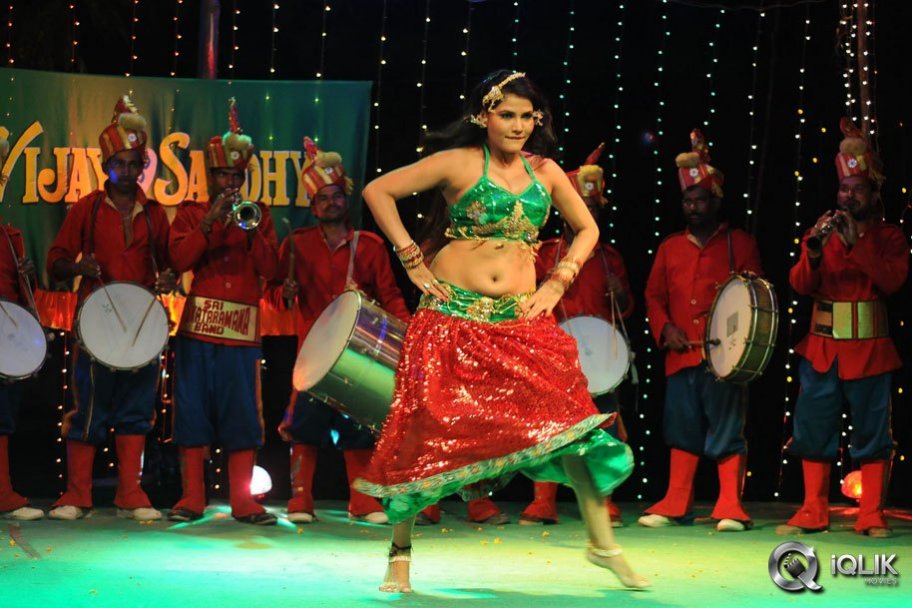 Pusthakamlo Konni Pageelu Missing